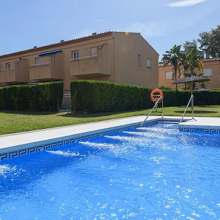 Holiday home Wintowinrentals Very Close To The Beach, Pool & Free Parking Marbella